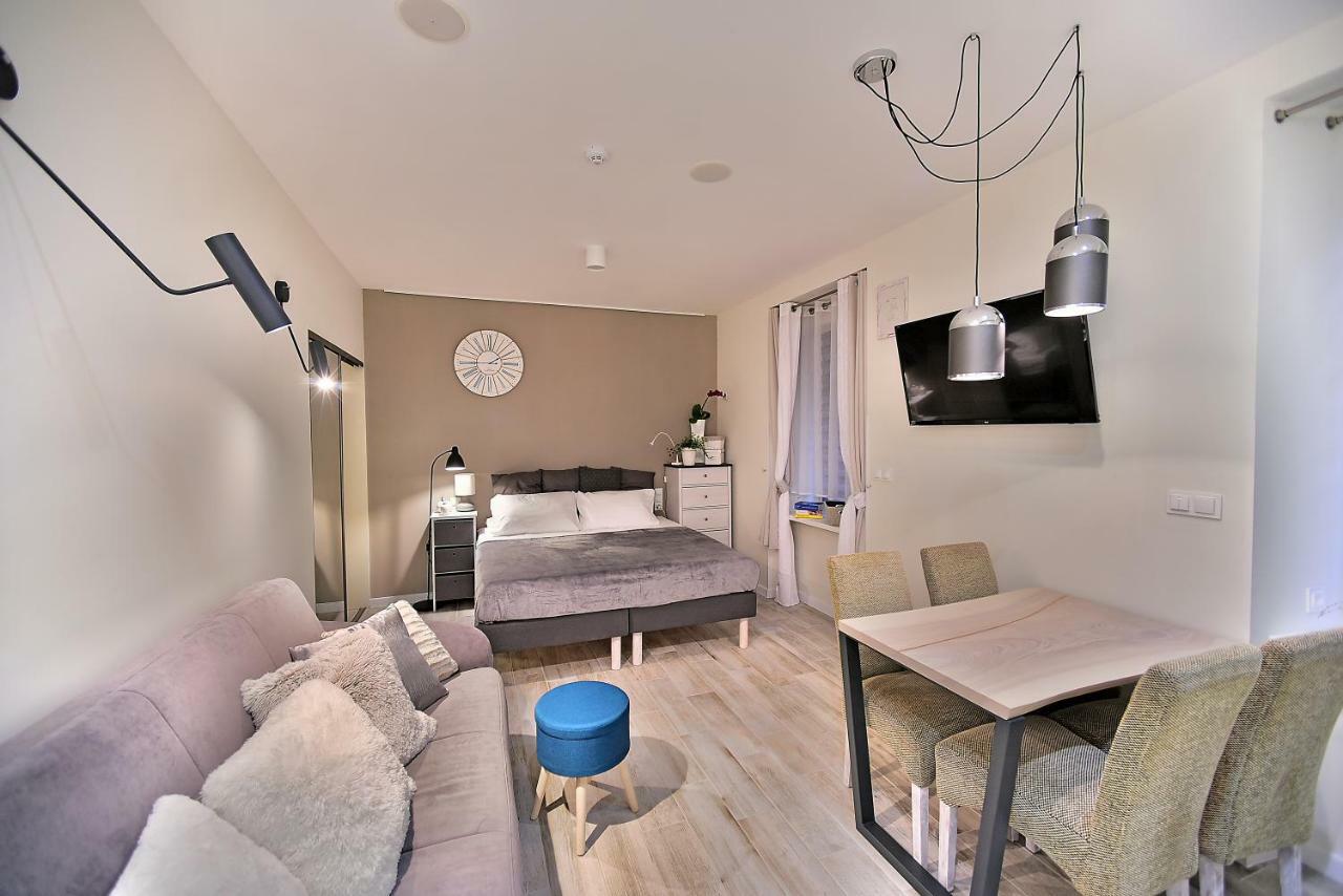 Apartamenty Sjesta Centrum Kudowa Zdroj Exterior photo